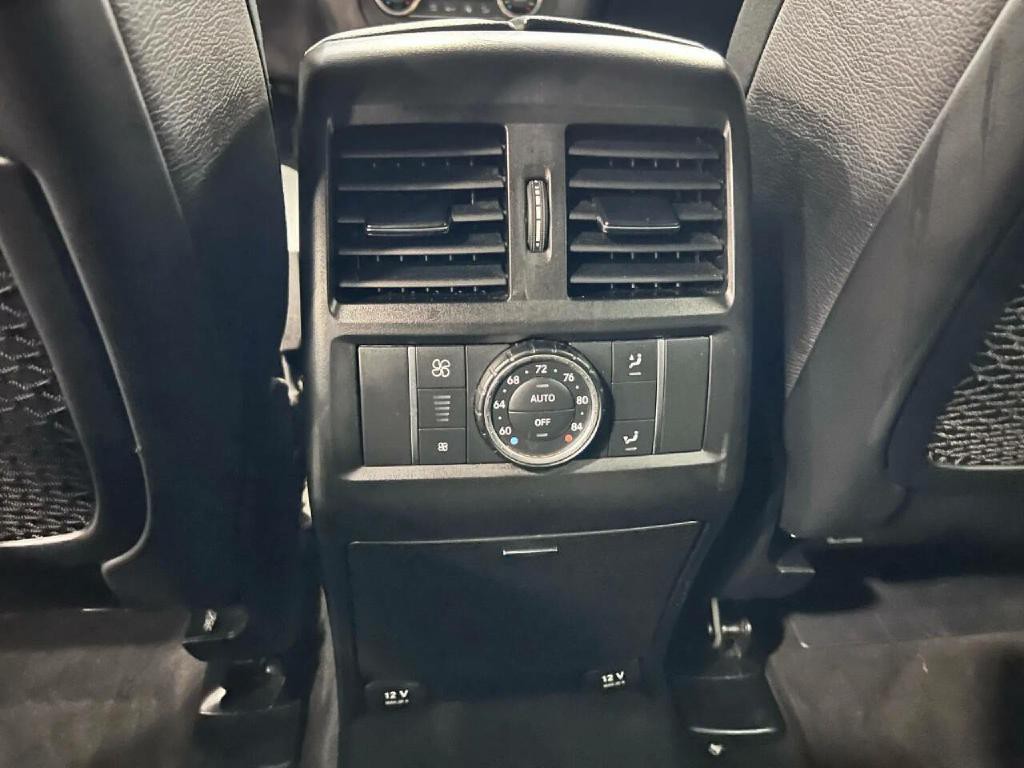 2015 Mercedes-Benz GL-Class Image 14