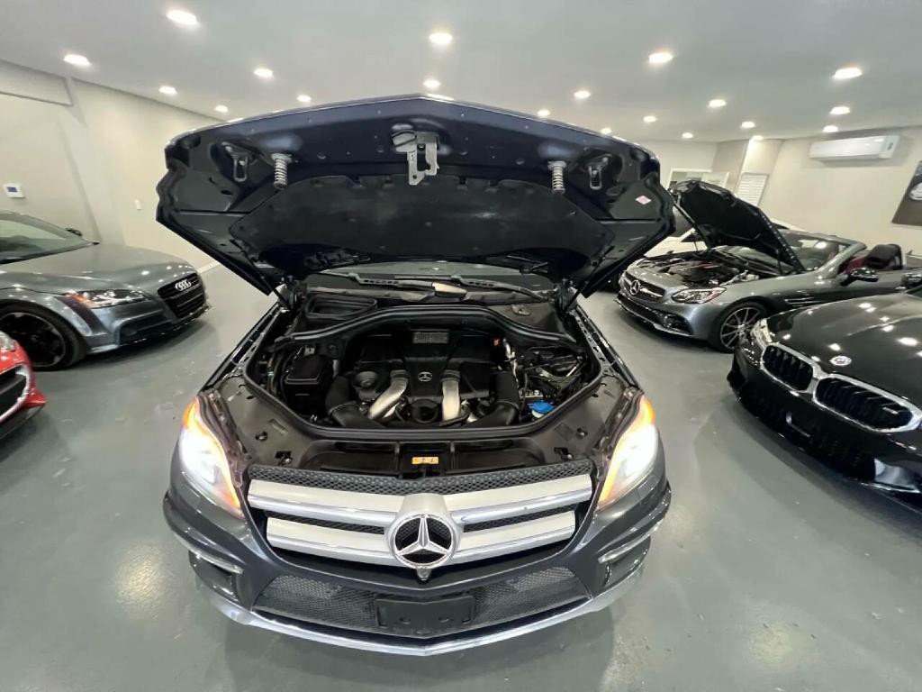 2015 Mercedes-Benz GL-Class Image 36