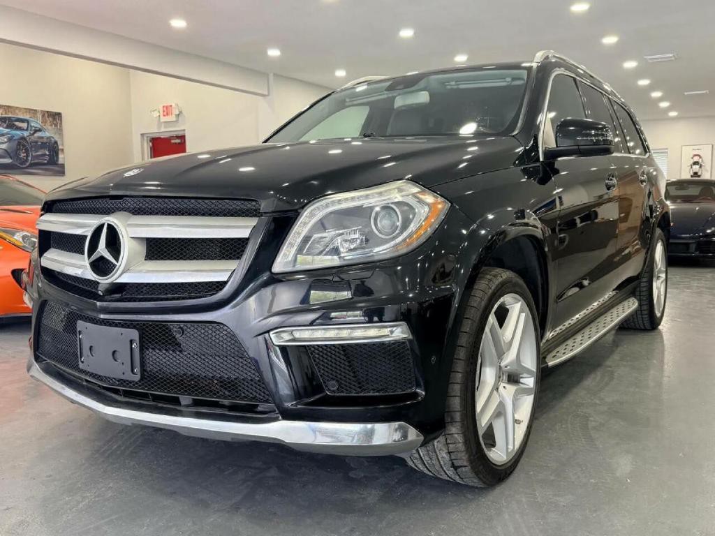 2013 Mercedes-Benz GL-Class Image 3