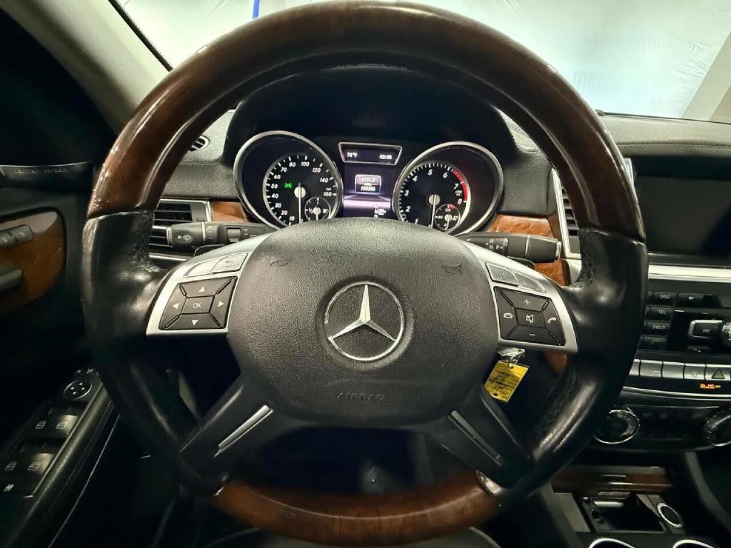 2013 Mercedes-Benz GL-Class Image 21