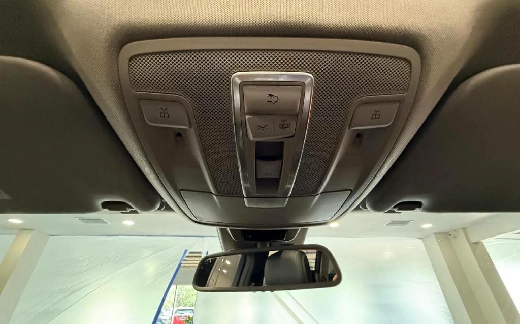 2013 Mercedes-Benz GL-Class Image 26