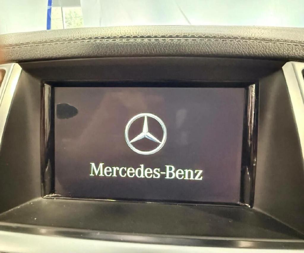 2013 Mercedes-Benz GL-Class Image 30