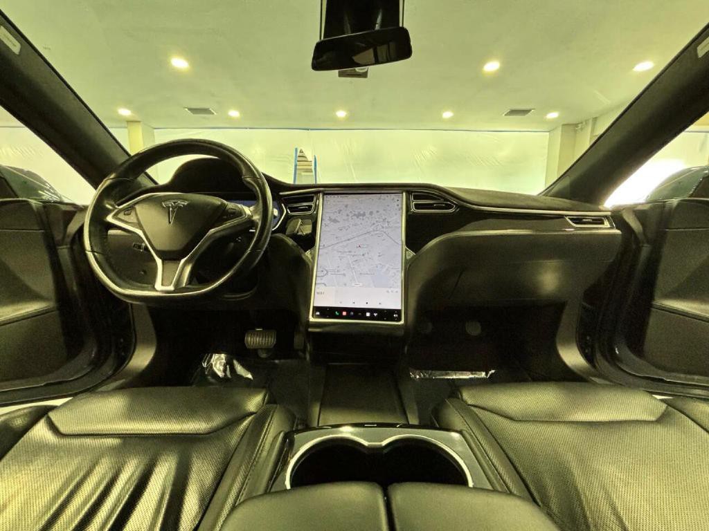 2017 Tesla Model S Image 25