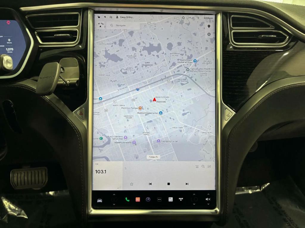 2017 Tesla Model S Image 27