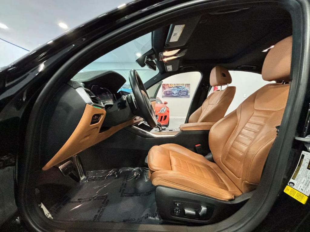 2020 BMW 3 Series Image 12