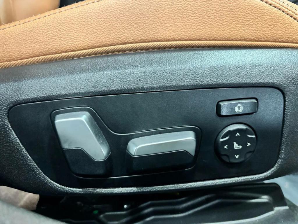 2020 BMW 3 Series Image 21