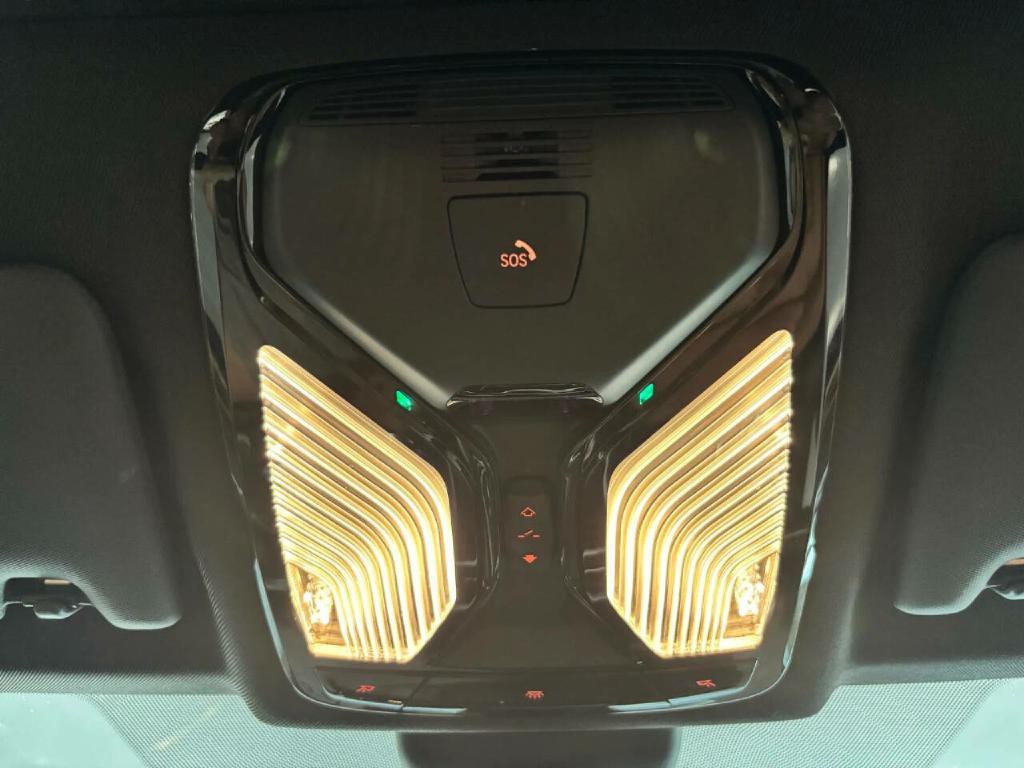 2020 BMW 3 Series Image 34