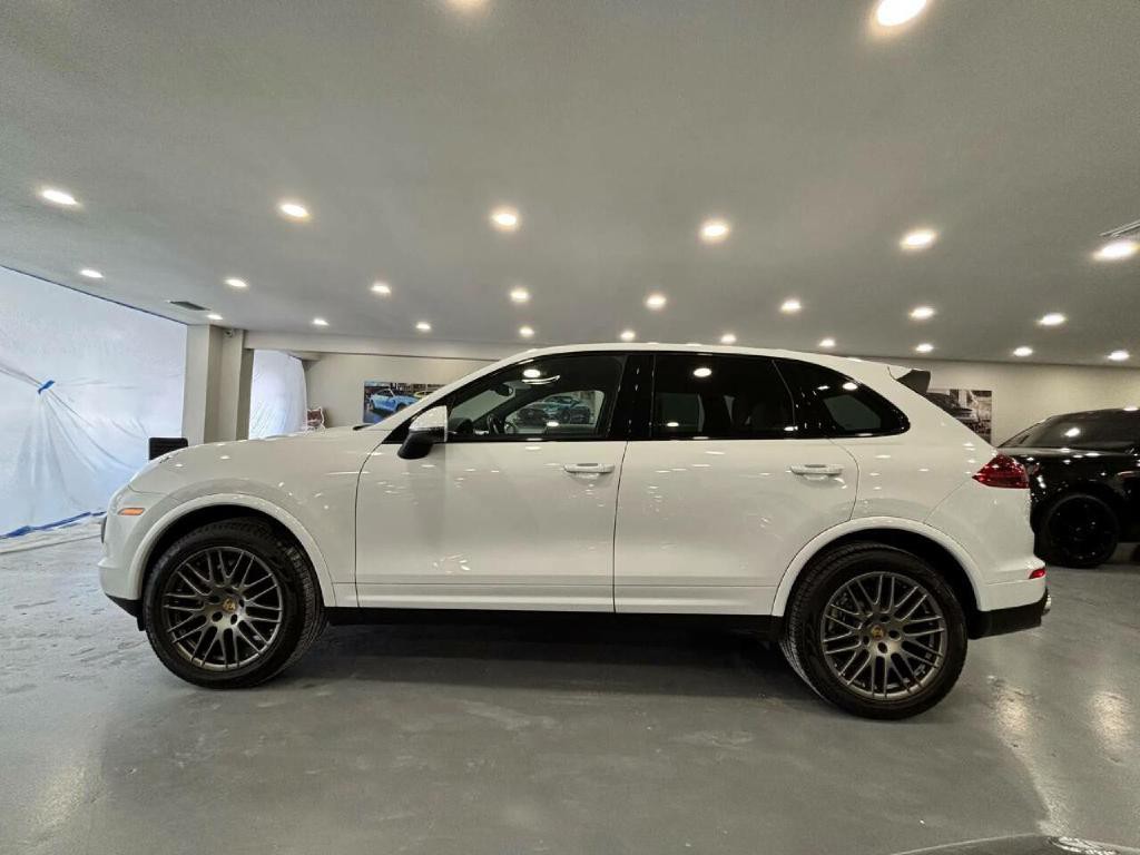 2017 Porsche Cayenne Image 4
