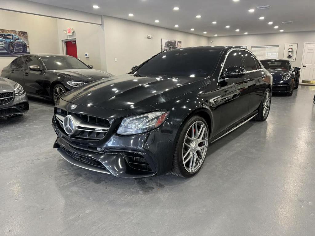 2019 Mercedes-Benz E-Class Image 3