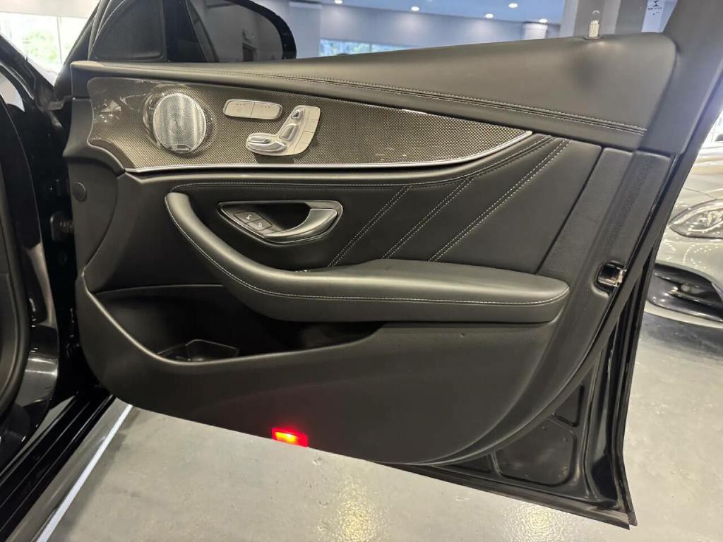 2019 Mercedes-Benz E-Class Image 16