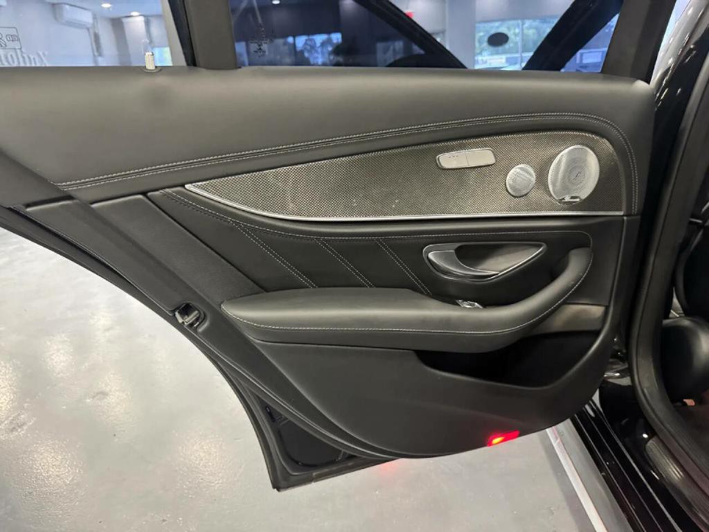 2019 Mercedes-Benz E-Class Image 18
