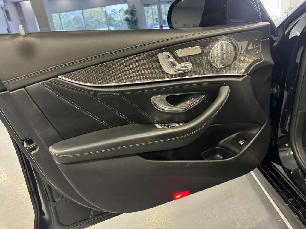 2019 Mercedes-Benz E-Class Image 19