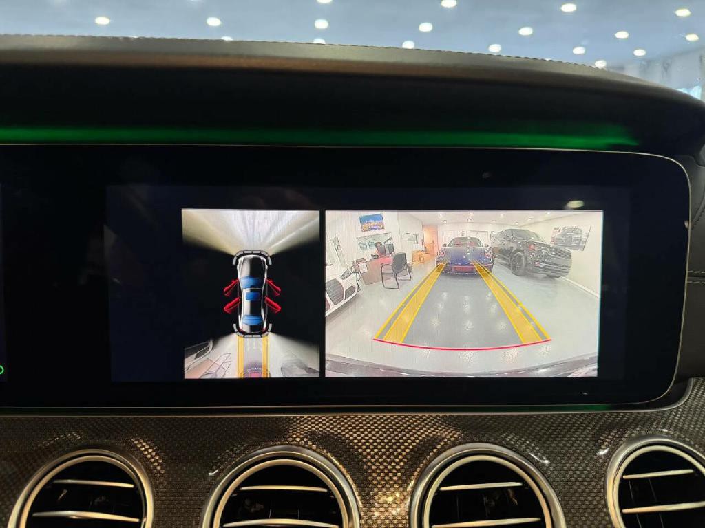 2019 Mercedes-Benz E-Class Image 24