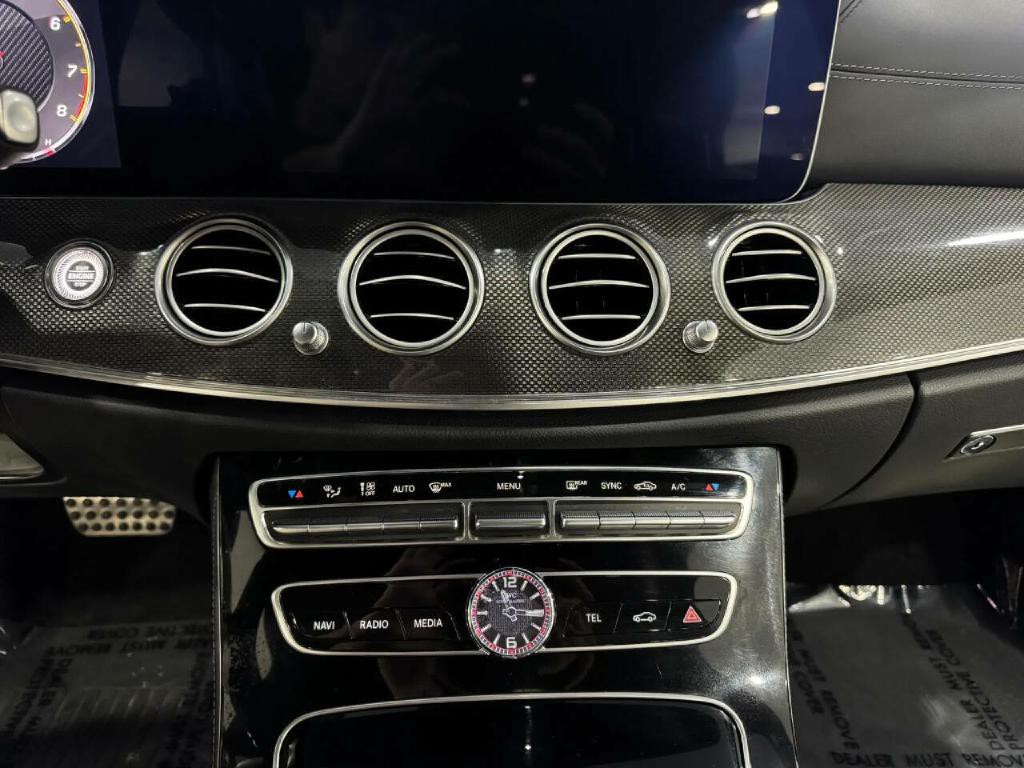 2019 Mercedes-Benz E-Class Image 25