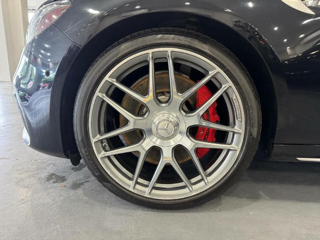 2019 Mercedes-Benz E-Class Image 27