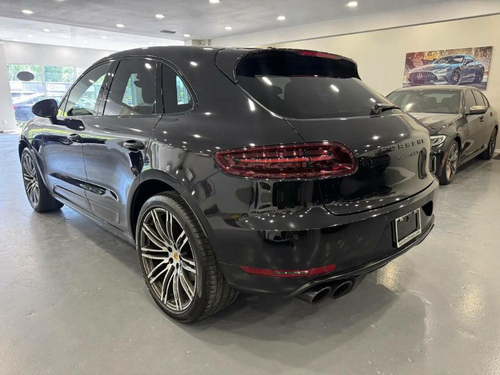 2017 Porsche Macan Image 5