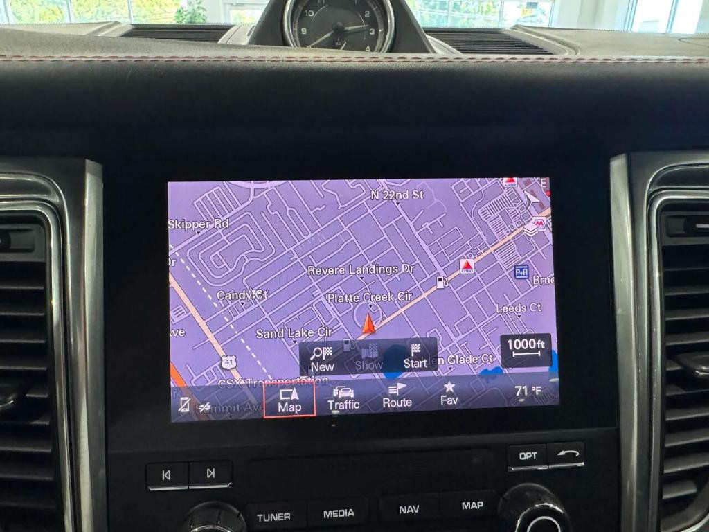 2017 Porsche Macan Image 13