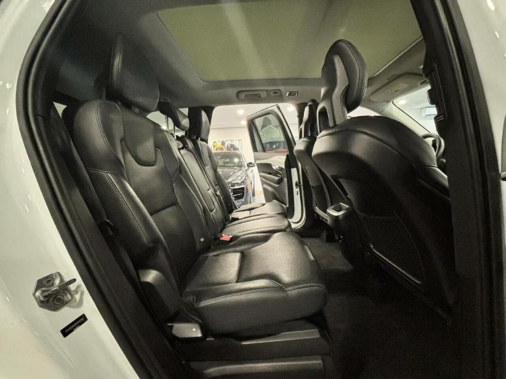 2017 Volvo XC90 Image 19