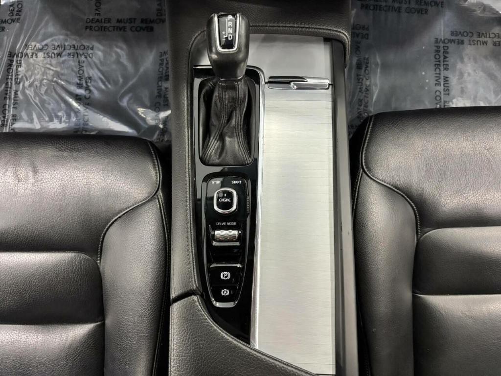 2017 Volvo XC90 Image 28