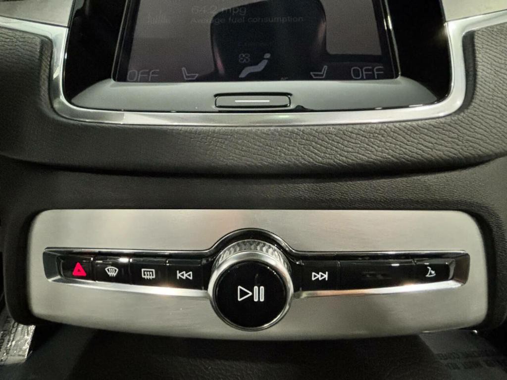 2017 Volvo XC90 Image 29