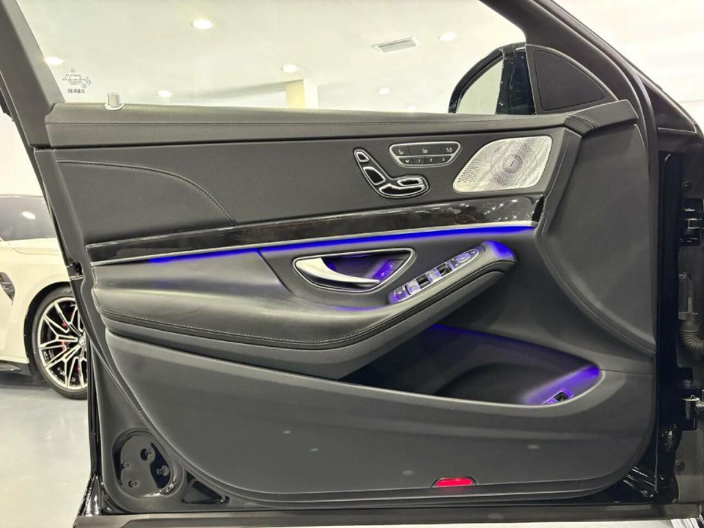 2019 Mercedes-Benz S-Class Image 43