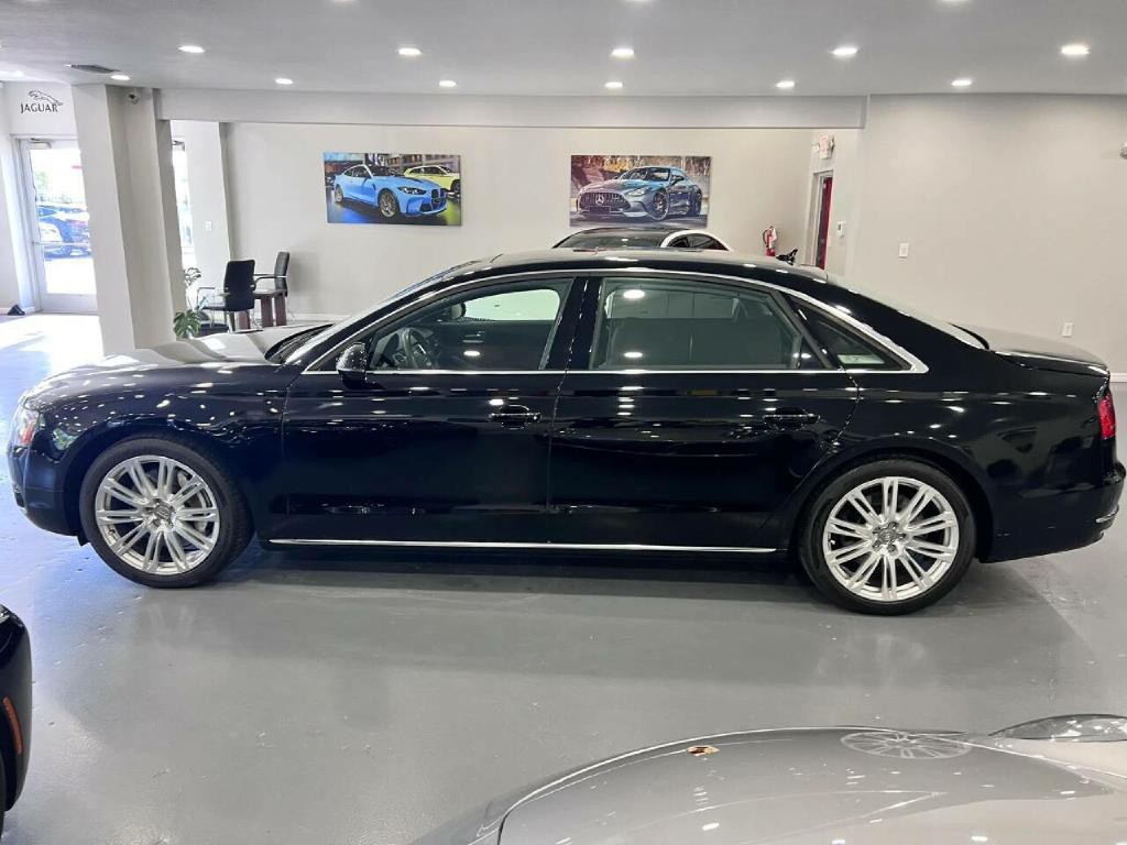 2014 Audi A8 Image 4
