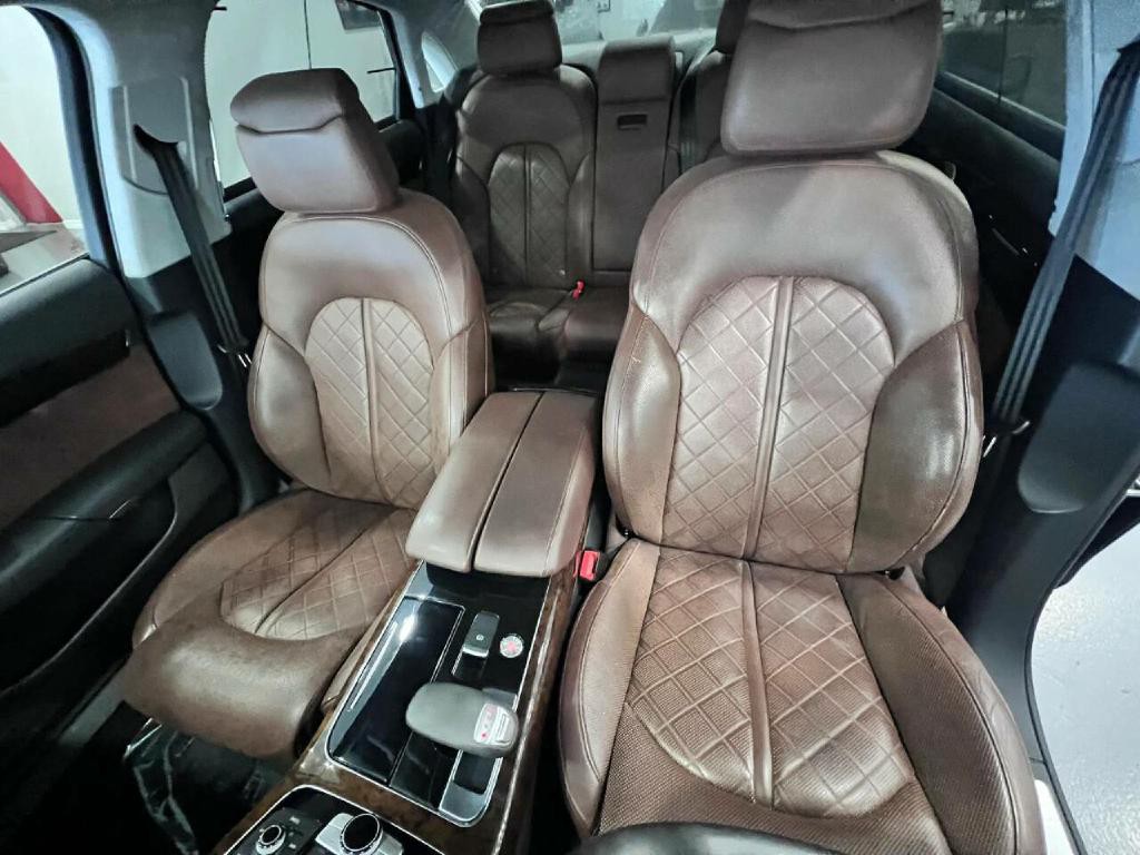 2014 Audi A8 Image 9