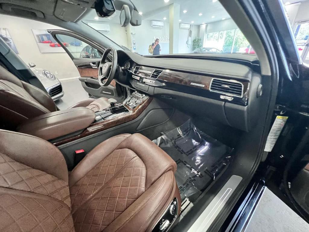 2014 Audi A8 Image 26