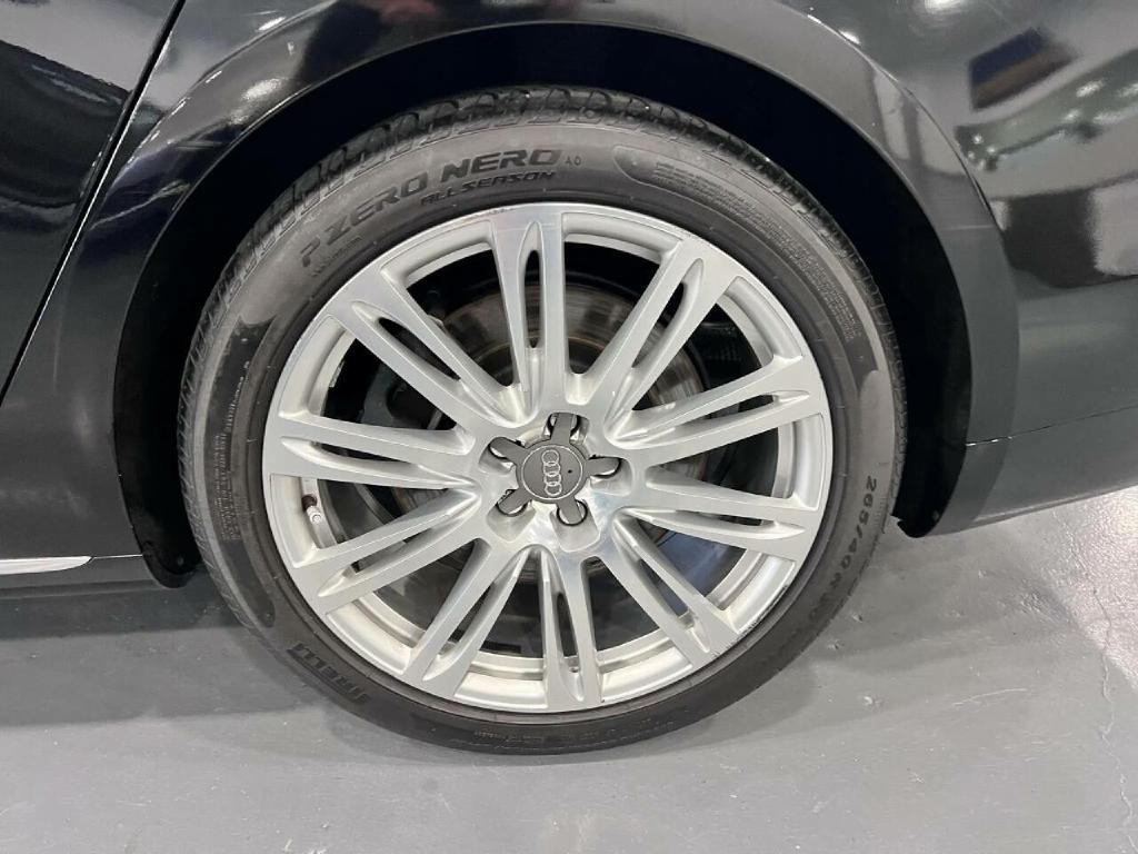 2014 Audi A8 Image 35