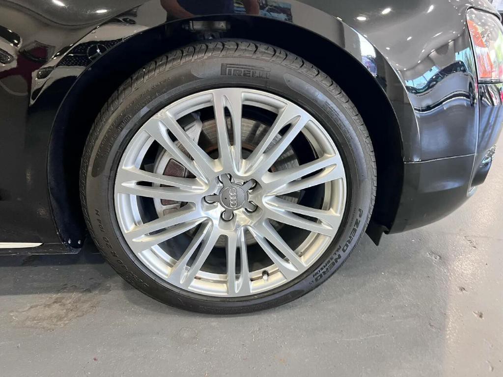 2014 Audi A8 Image 36