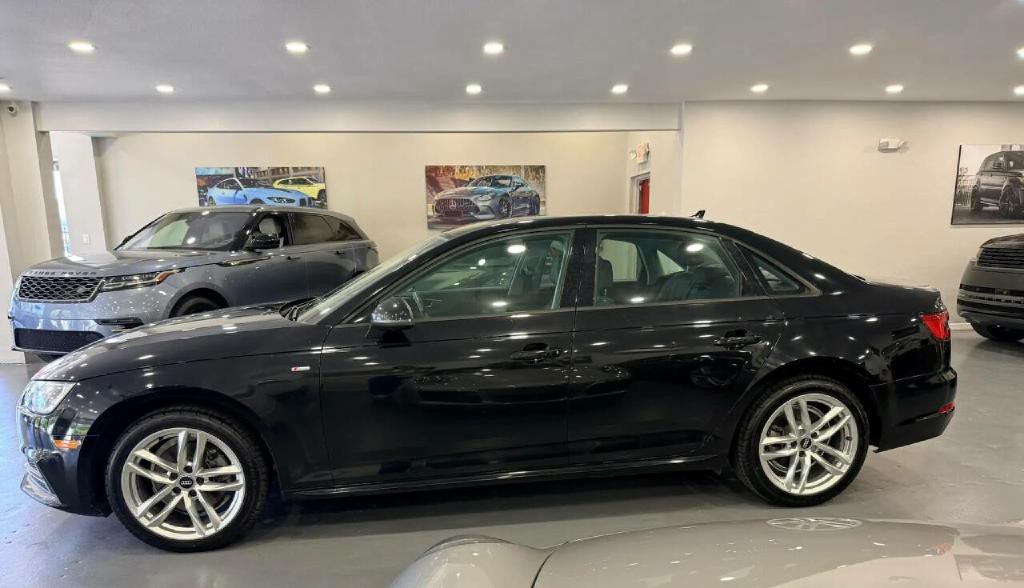 2017 Audi A4 Image 4
