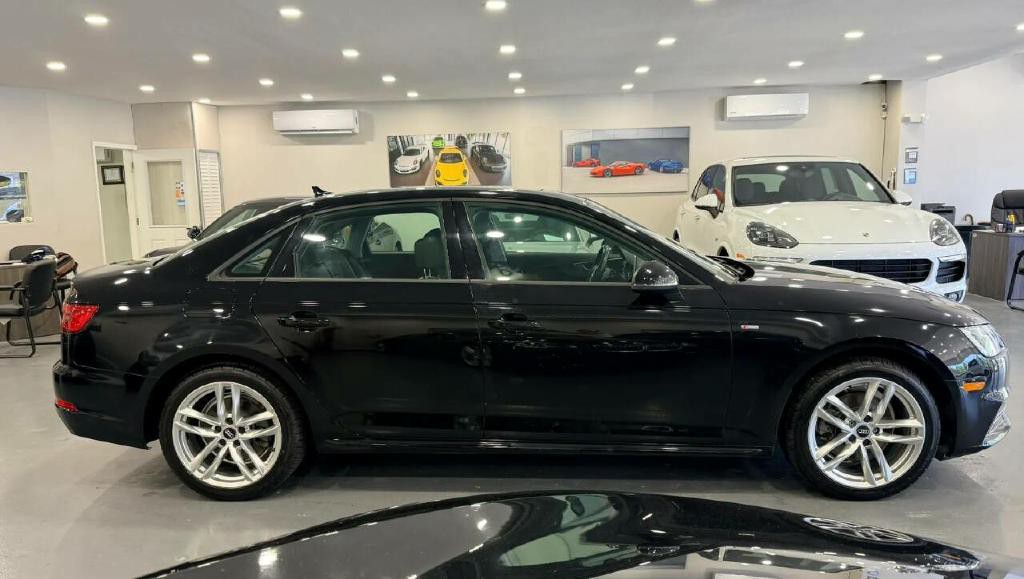 2017 Audi A4 Image 8