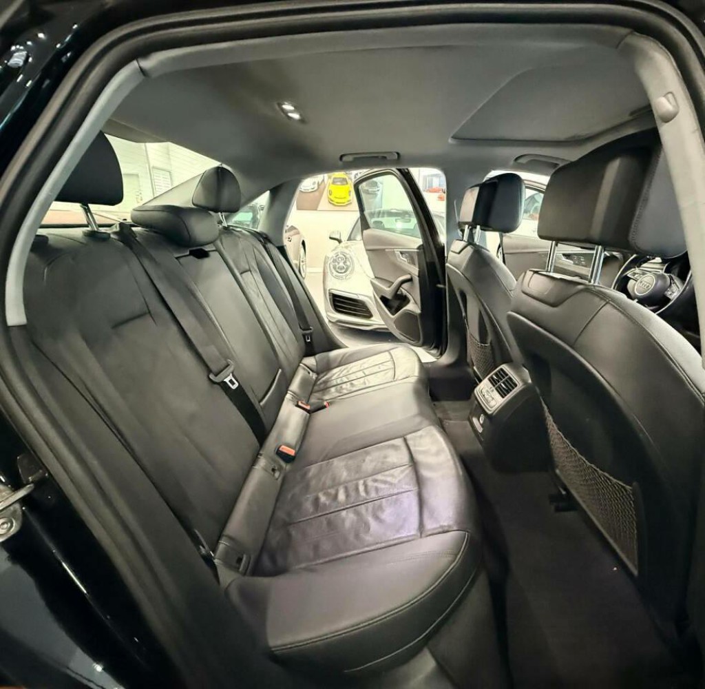 2017 Audi A4 Image 13