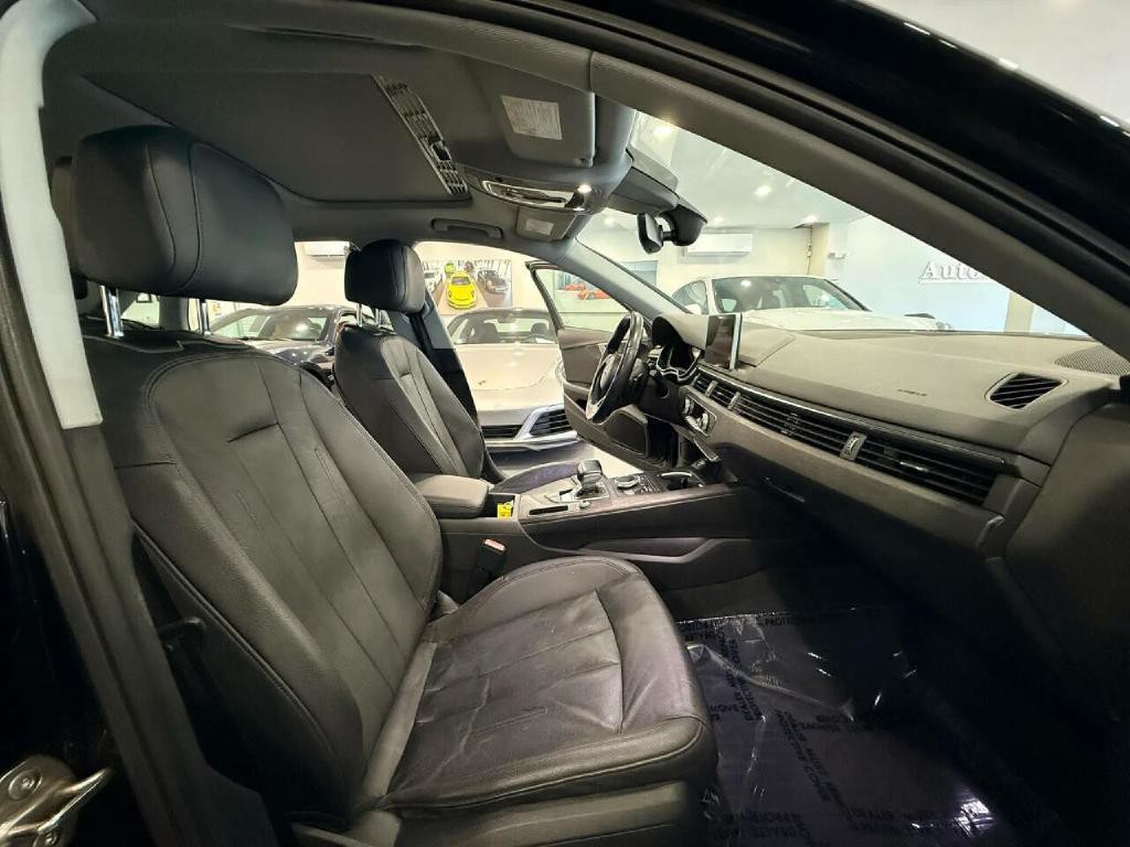 2017 Audi A4 Image 15
