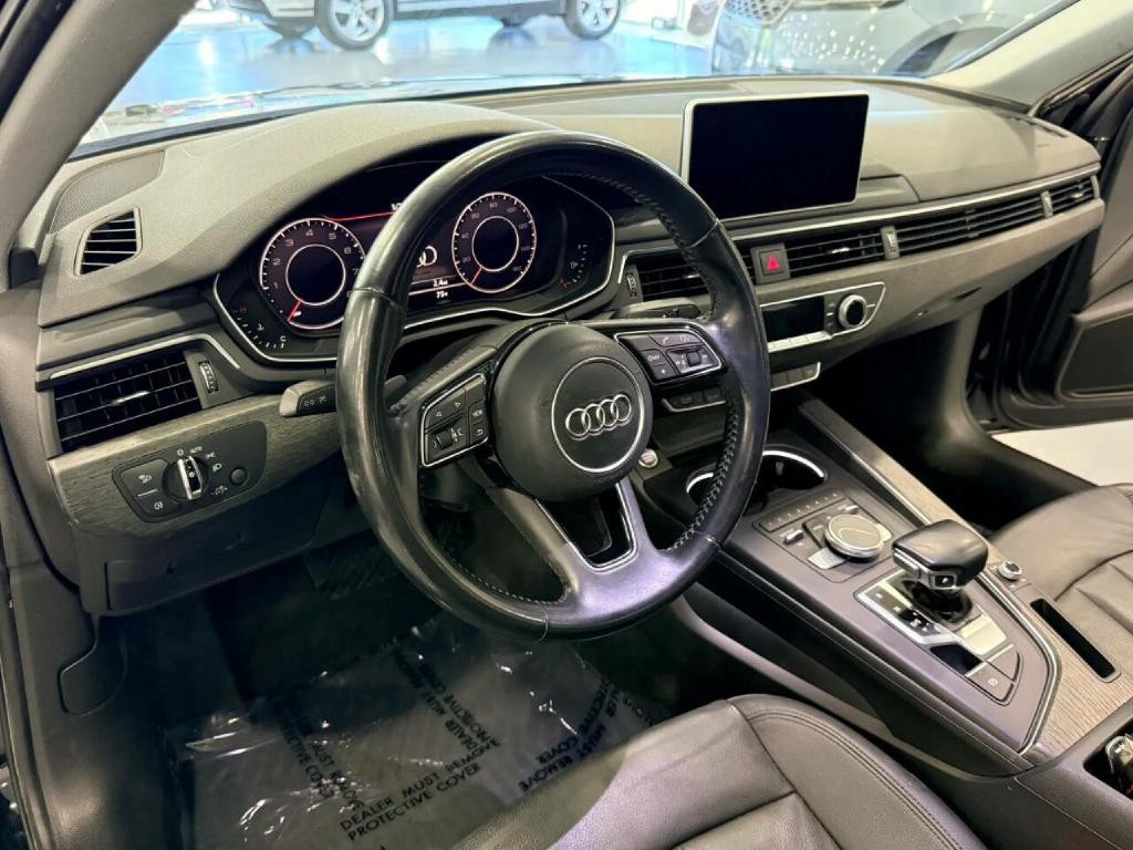 2017 Audi A4 Image 17