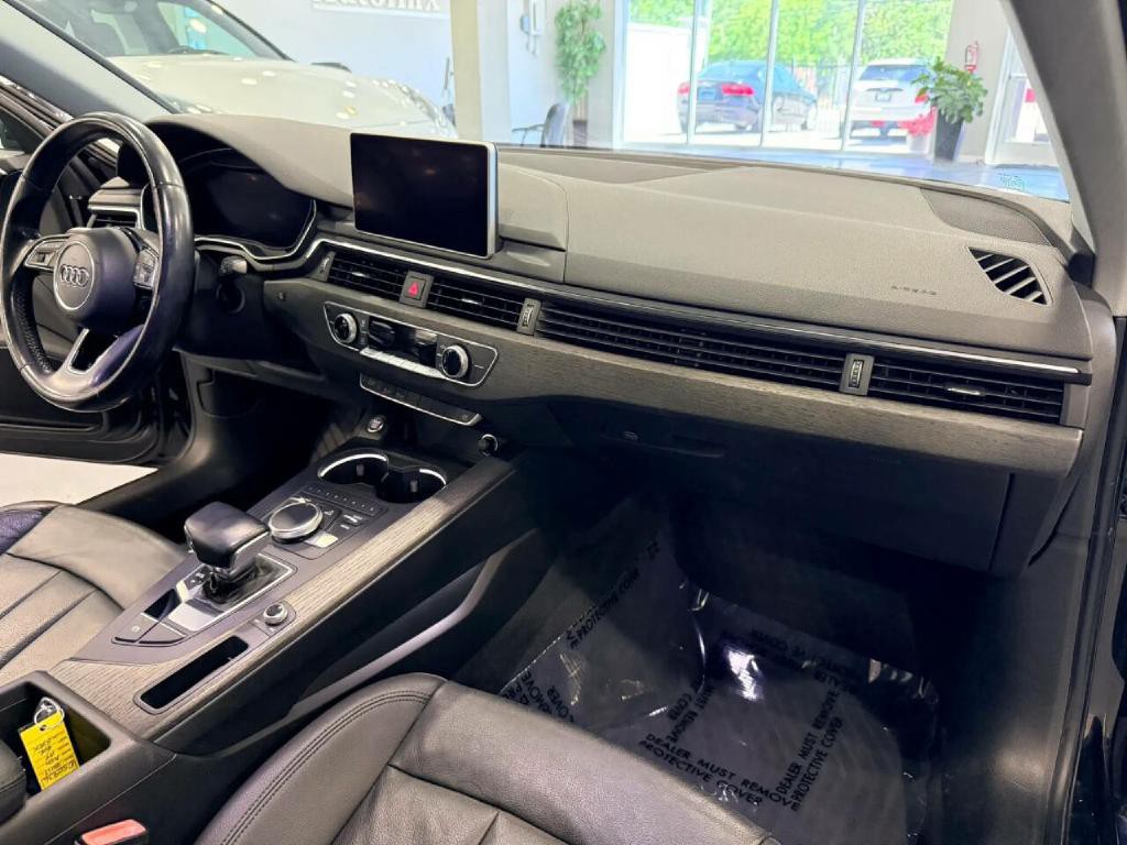 2017 Audi A4 Image 18