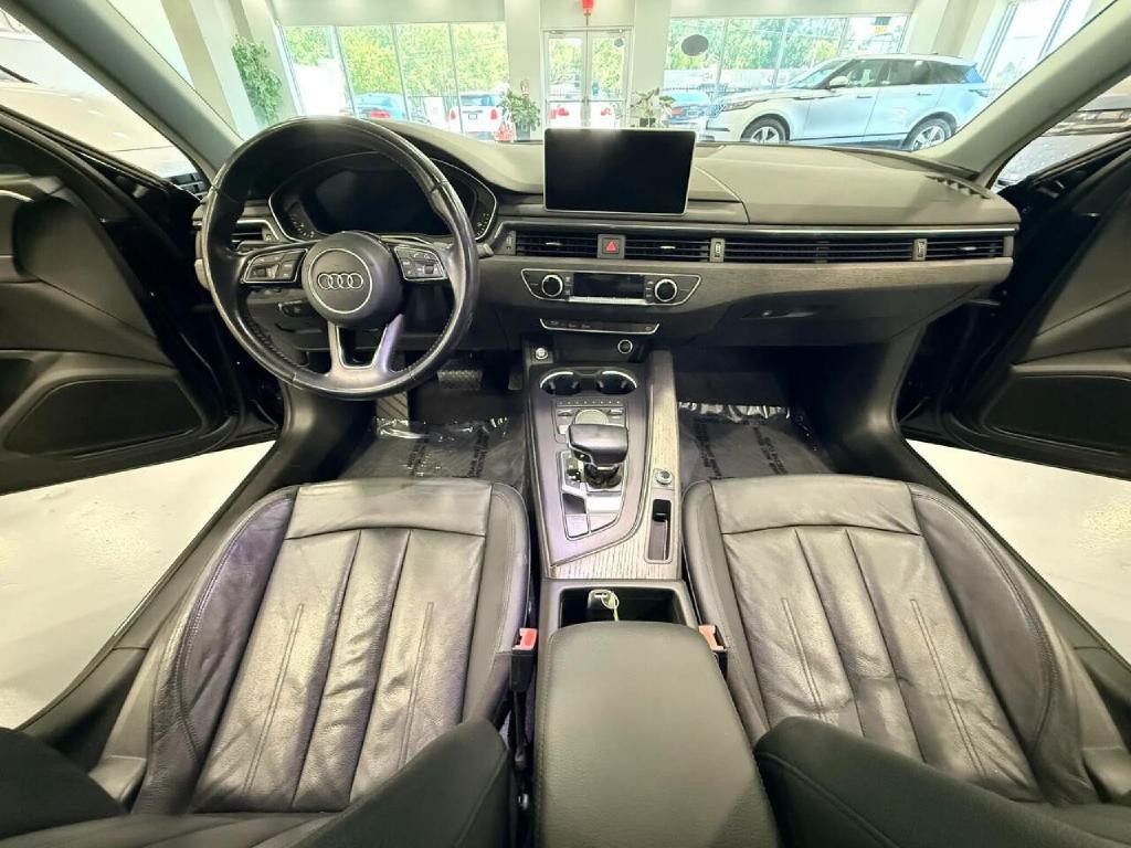 2017 Audi A4 Image 19