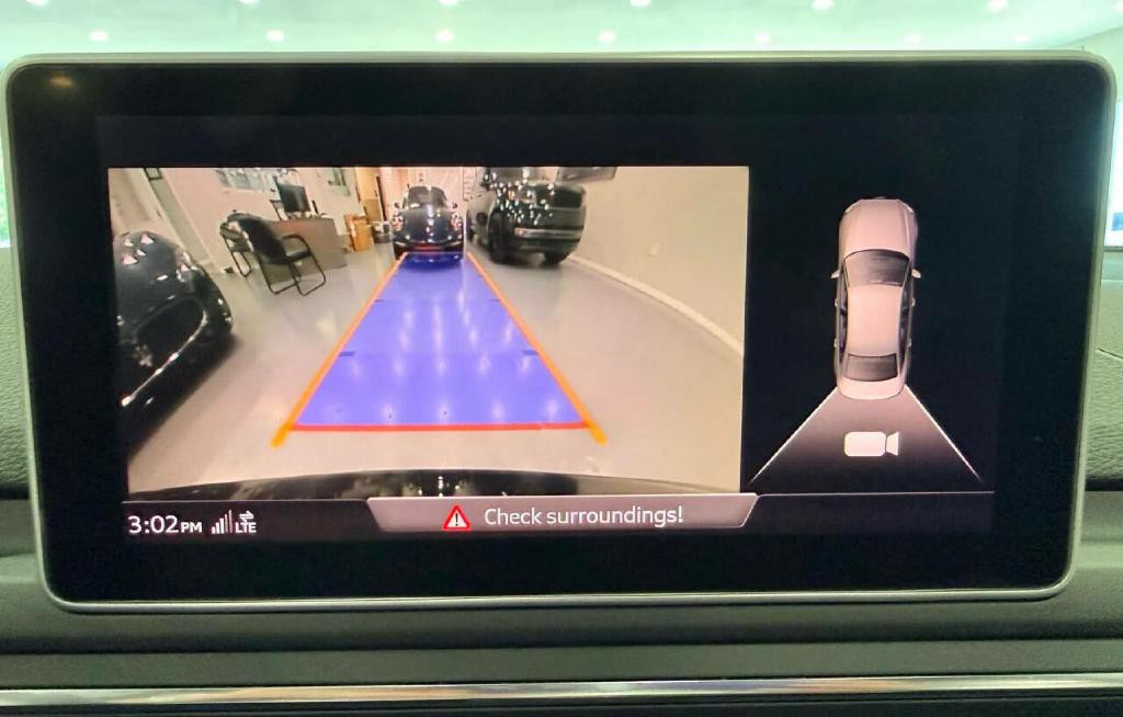 2017 Audi A4 Image 30