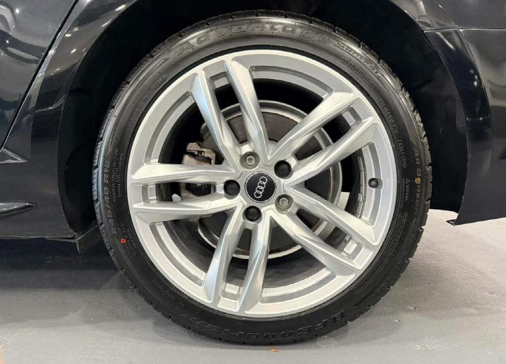 2017 Audi A4 Image 41