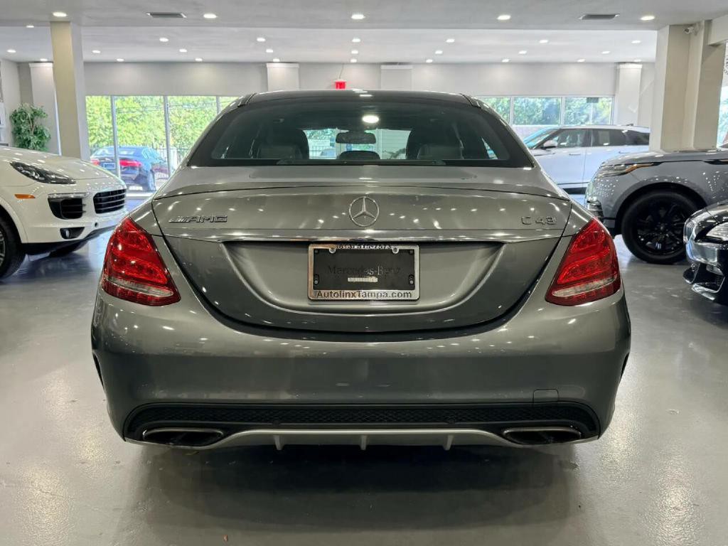 2018 Mercedes-Benz C-Class Image 3