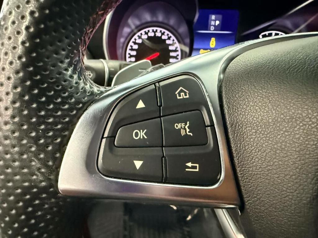 2018 Mercedes-Benz C-Class Image 12