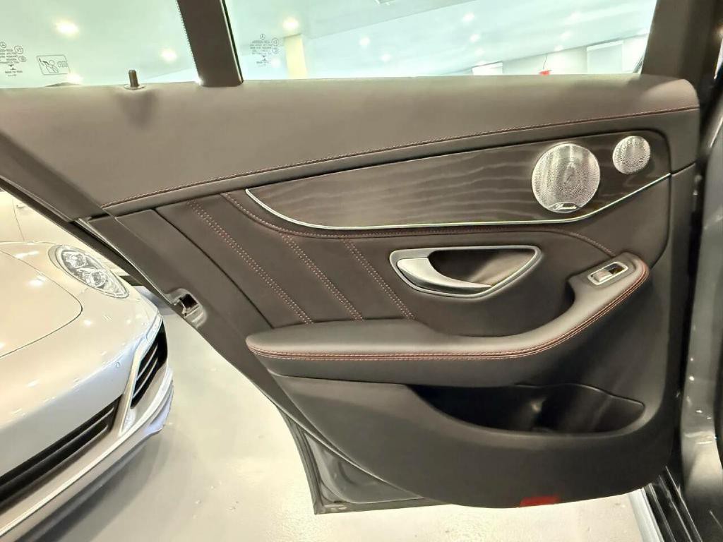 2018 Mercedes-Benz C-Class Image 21