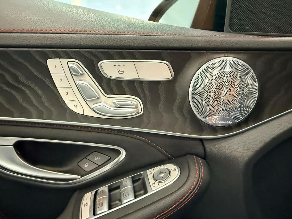 2018 Mercedes-Benz C-Class Image 24