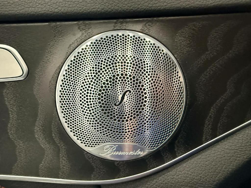 2018 Mercedes-Benz C-Class Image 25