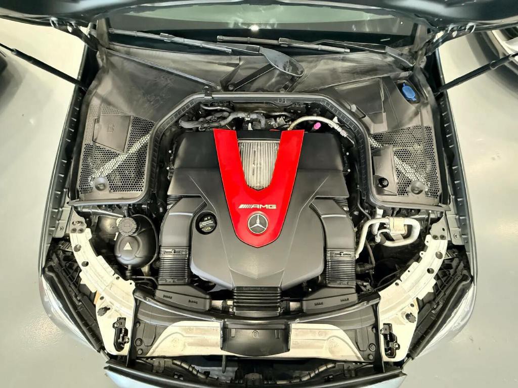 2018 Mercedes-Benz C-Class Image 30