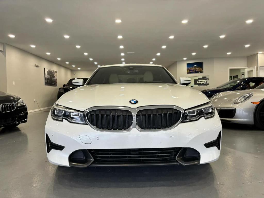 2020 BMW 3 Series Image 2