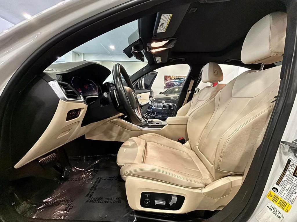 2020 BMW 3 Series Image 12