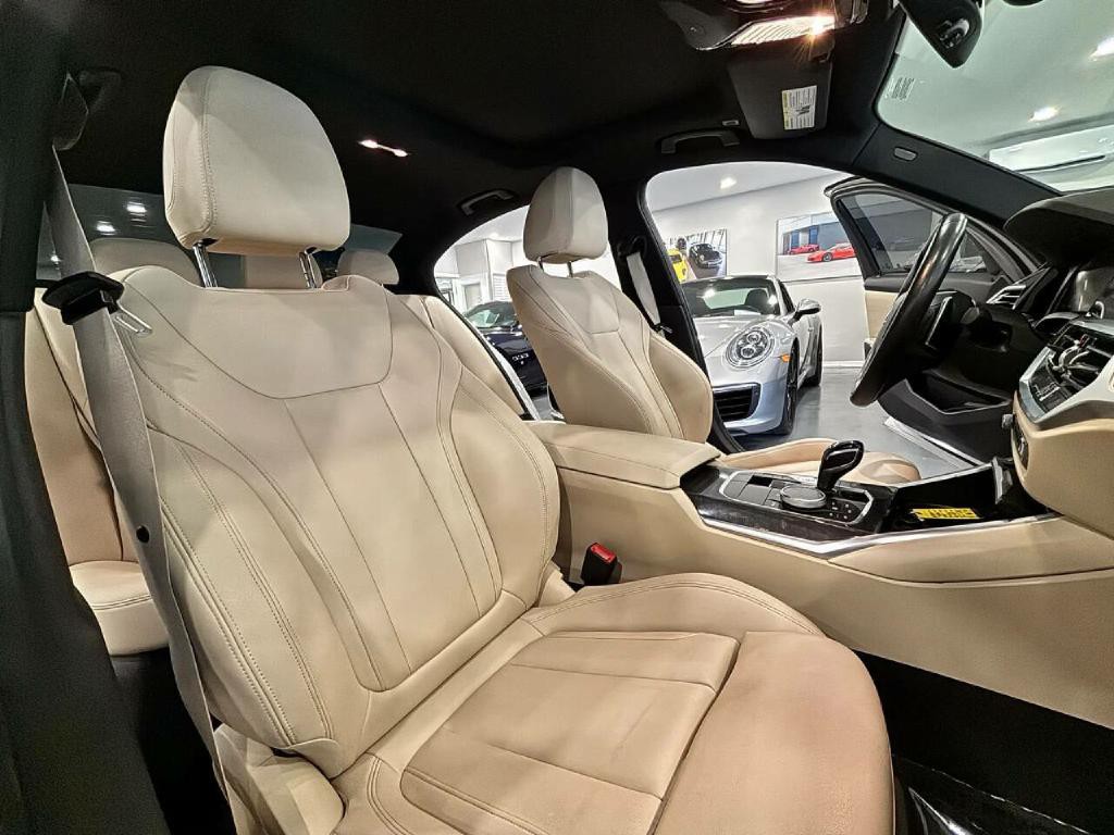 2020 BMW 3 Series Image 19