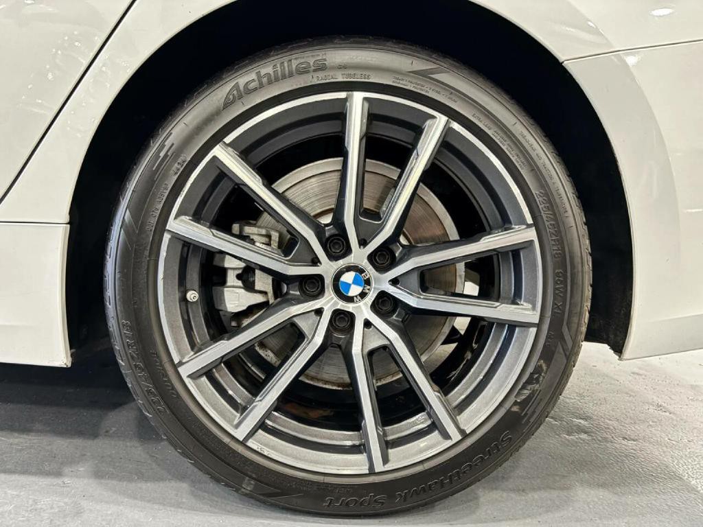 2020 BMW 3 Series Image 47