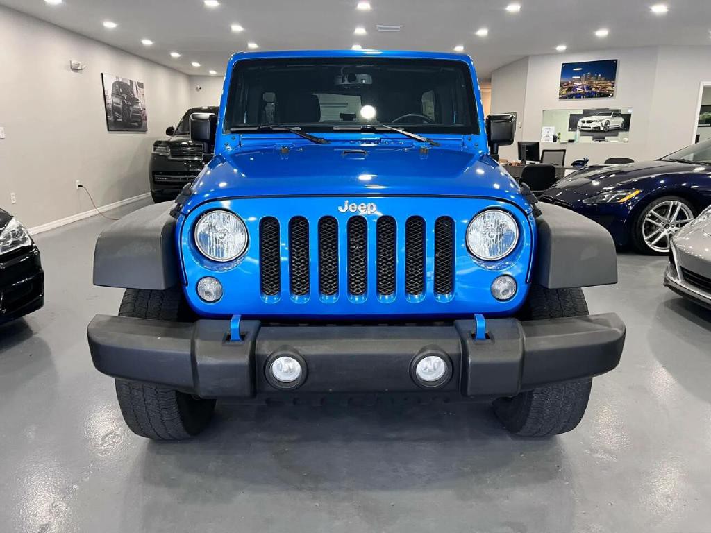 2016 Jeep Wrangler Unlimited Image 2